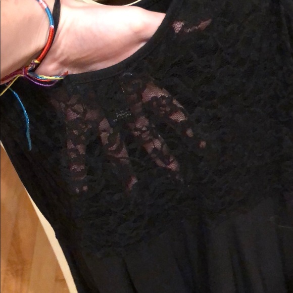 Black Forever 21 lace back Dress - Picture 3 of 4